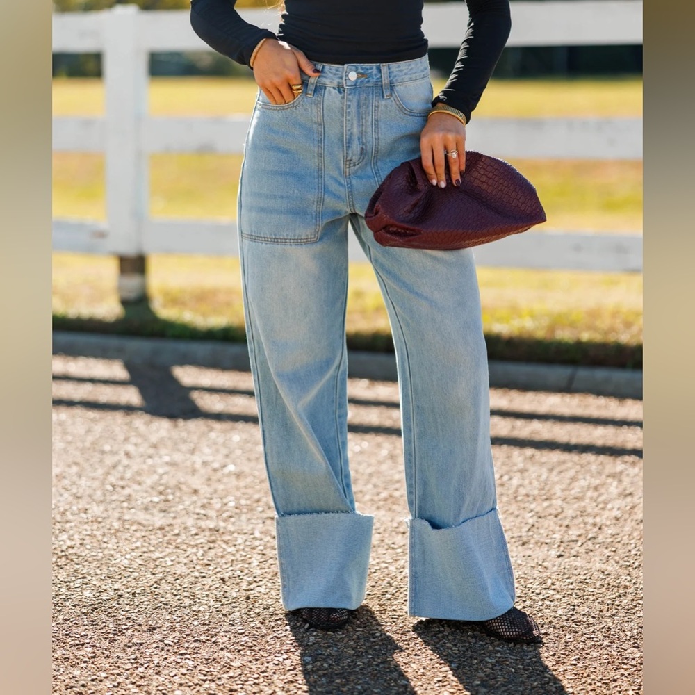 Le Lis Light Blue Wide-Leg Patch Pocket Jeans - Picture 3 of 13